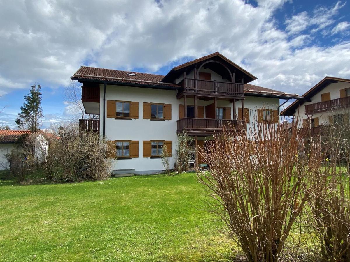 Modern Eingerichtete Wohnung Mit 2 Schlafzimmern Bergen (Bavaria) Exterior foto