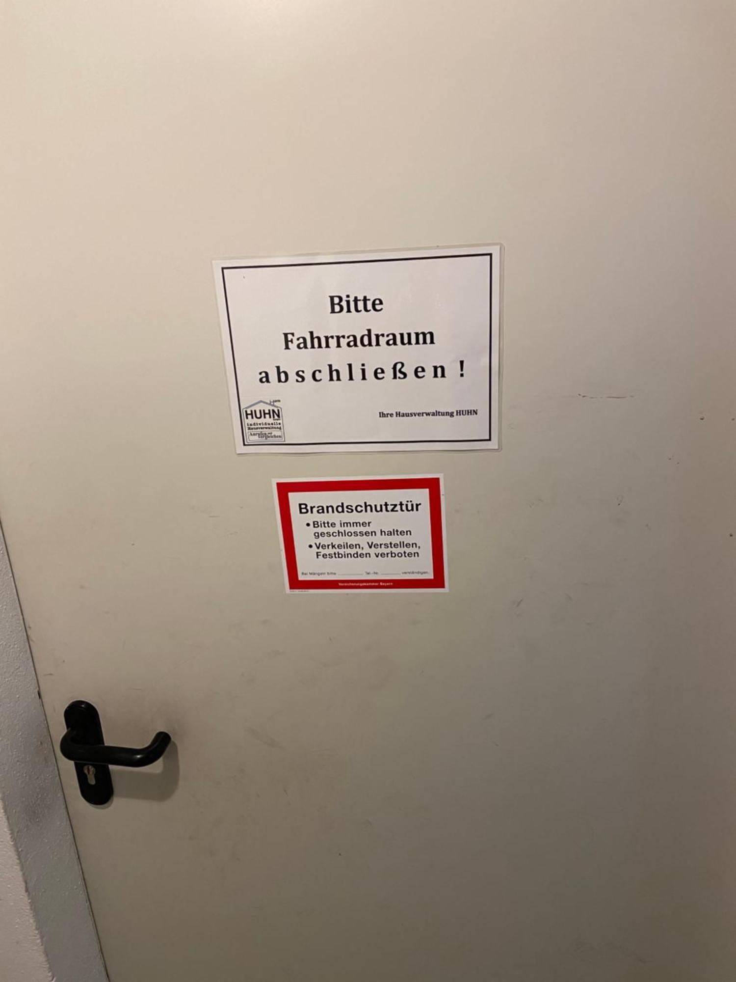 Modern Eingerichtete Wohnung Mit 2 Schlafzimmern Bergen (Bavaria) Exterior foto